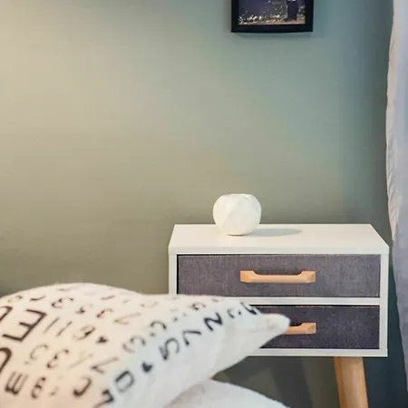 Apartment 90qm Well-equiped Flat In Berlin-charlottenburg With Wif Berlin