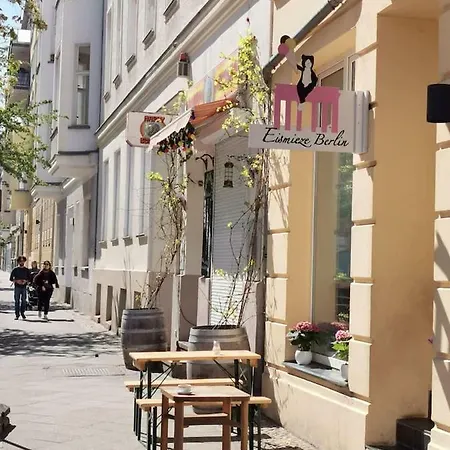 Apartment New - Charmante In Mitte-schlegelstrasse *