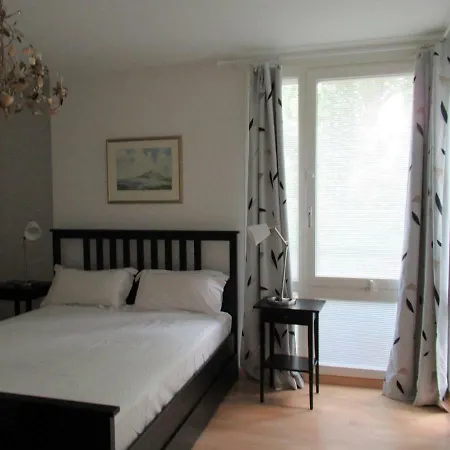 Apartment Luxus Im Penthouse Stil Im Beliebten Grunewald In *