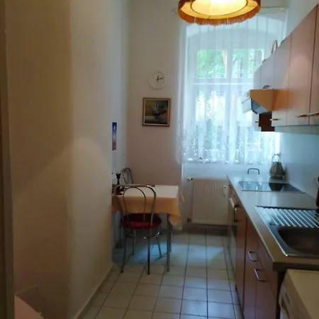 Apartment 15 *