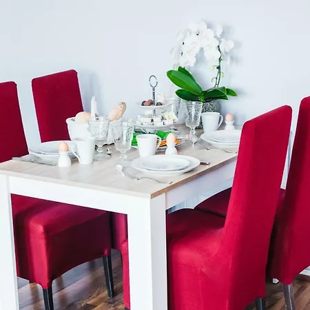 Sunshine Apartment *