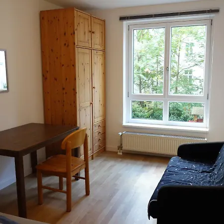 Private In Prenzlauerberg Privatunterkunft *