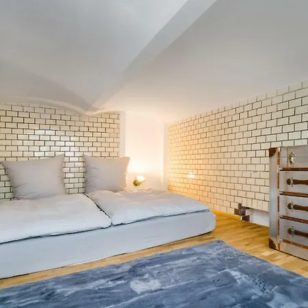 Bella Apartment