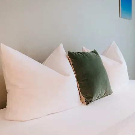 Luxury 2 Bedroom Apartment In The Heart Of Mitte, Berlin * Berlin