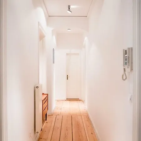 Luxury 2 Bedroom In The Heart Of Mitte, Apartamento *