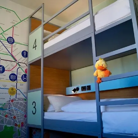 Grand Urban Hostel