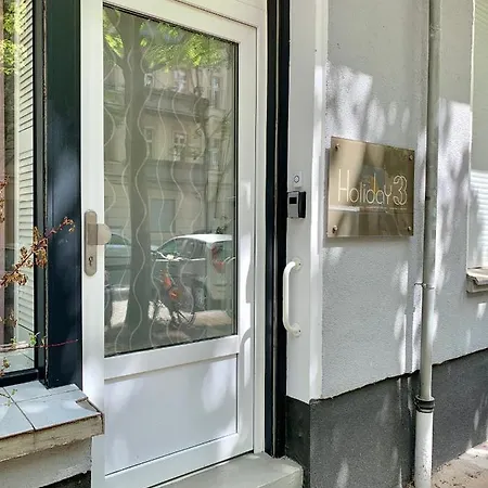 Apartment 33 H S-bahn Schoenhauser Allee Berlin