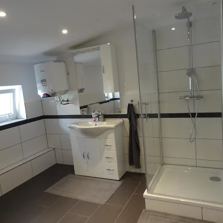 Homestay Zimmervermietung Dejan *
