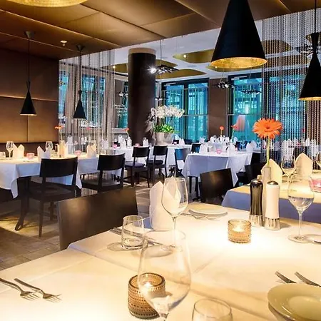 Hotel Indigo Berlin-alexanderplatz, An Ihg