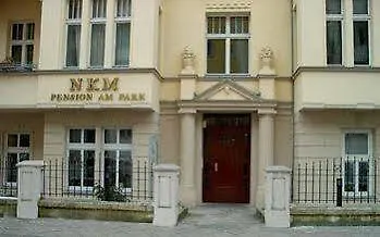 Szálloda Am Park 3*