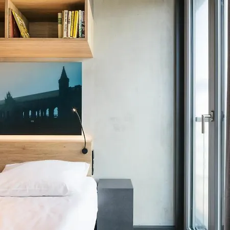 Aparthotel Downtown Mitte 4*