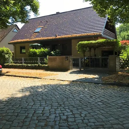 Stadtnahe Im Gruenen Apartment