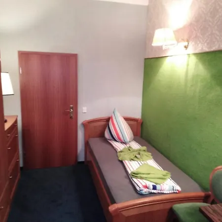 Pension-buckow Guest house