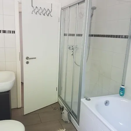 Apartment Stadtnahe Im Gruenen Berlin