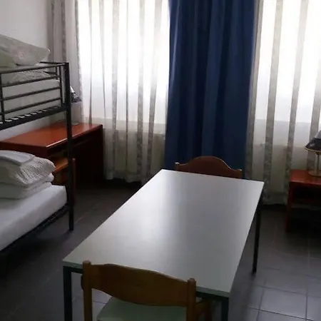 Hotel-pension Adamshof Guest house