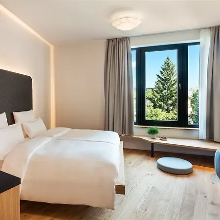 Numa Drift Aparthotel 4*