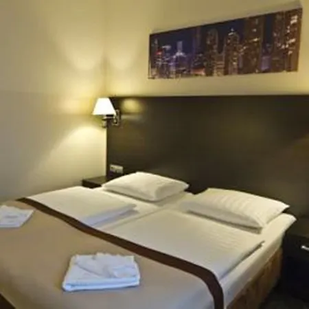 Titanic Comfort Kurfuerstendamm Hotel Berlin