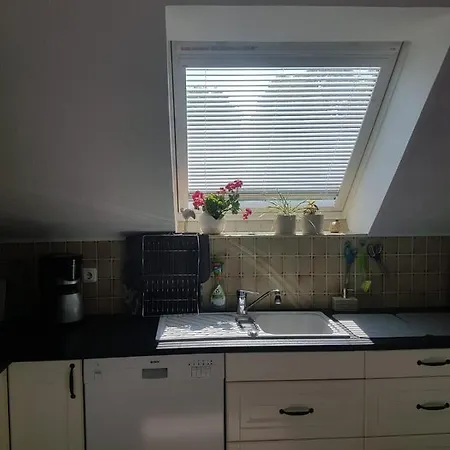 Stadtnahe Im Gruenen Apartment Berlin