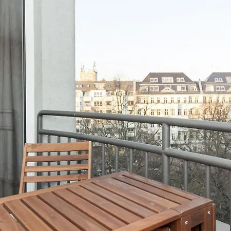 The Maybach - Rooftop Living In Xberg