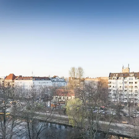 The Maybach - Rooftop Living In Xberg
