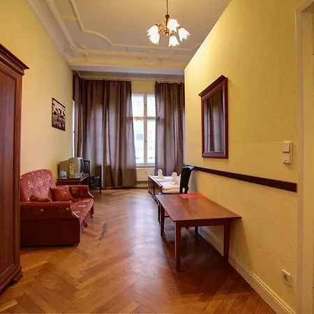 Bernstein Am Kurfuerstendamm Hotel