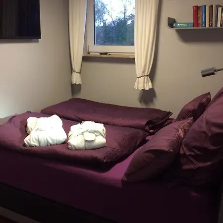 Ferienwohnung Mahlsdorf-ein Quäntchen Mehr Ferienhaus *
