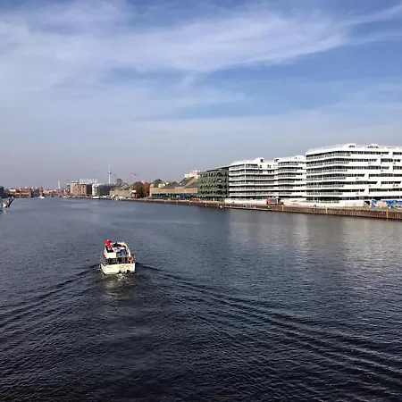 Aussergewohnliches Luxus-apartment Direkt An Der Spree - Extraordinary Luxury Right At River Side Berlin