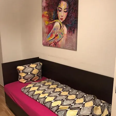 2rooms Flat/center/merto * Berlin
