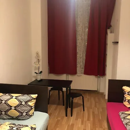 Apartment 2rooms Flat/center/merto *