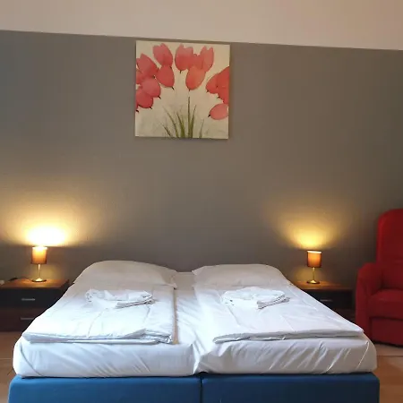 I 2* Berlín