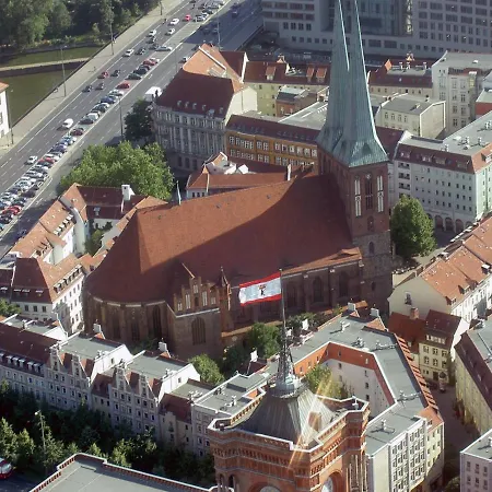 Holiday Frankfurter Allee 98 Berlin