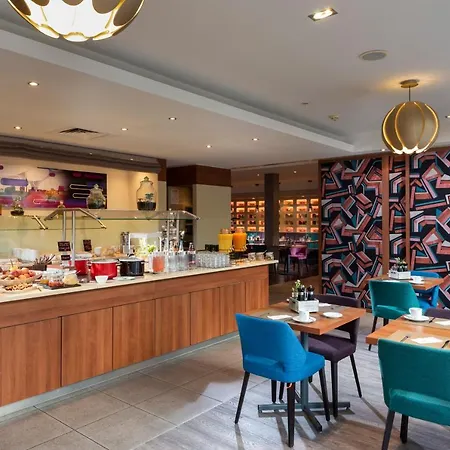 Mercure City West 4*