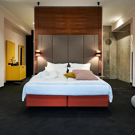 Hotel Neuer Fritz 3*