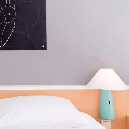 Ibis Nord Hotel 2*
