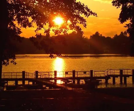 Waldhotel Am See Berlin-Schmoeckwitz 3* Berlin