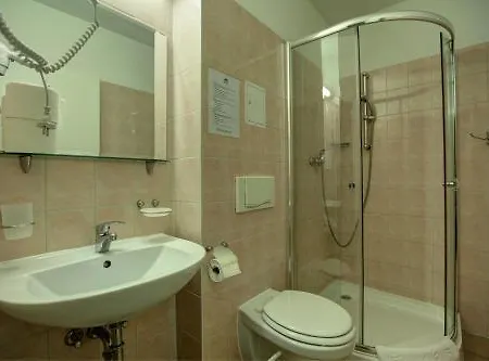 Hotel Bernstein Am Kurfuerstendamm Berlin