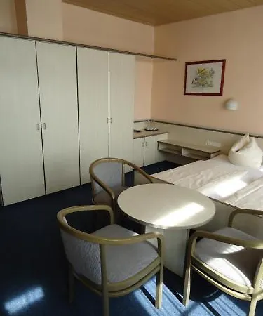 Und Rasthof Avus Motel 2*