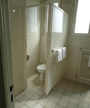 Und Rasthof Avus Motel 2*