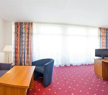 Centro West 4*