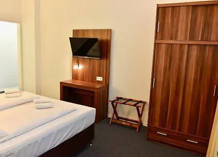Aparthotel-christie 3* Berlin