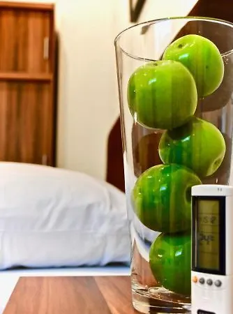 Hotel Aparthotel-christie 3*