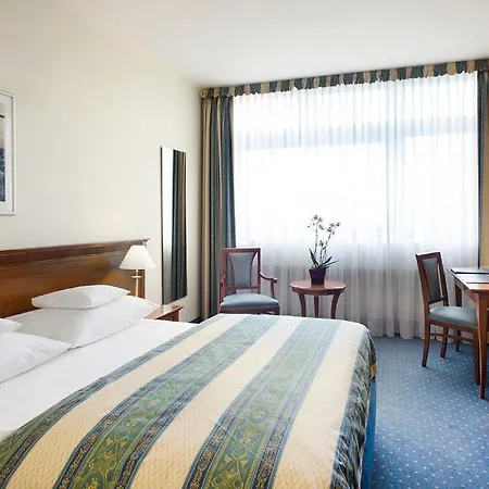 Hollywood Media Am Kurfuerstendamm 4* Berlin
