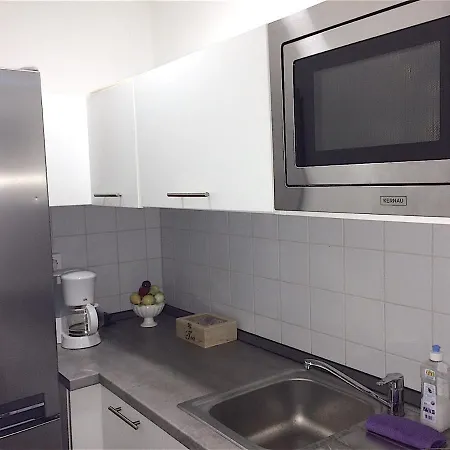 Апартаменты Apartment&rooms Near Brandenburg Gate Берлин