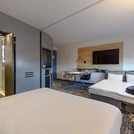 Novotel City Potsdamer Platz Hotel 3*