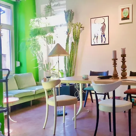 Flow Hostel