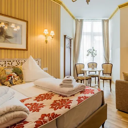 Arbio I Parlamento Near Schonhauser Allee Guest house 2*