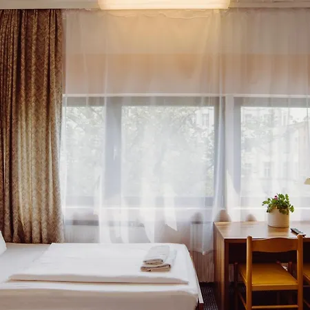 Alper Am Potsdamer Platz Hotel 3*