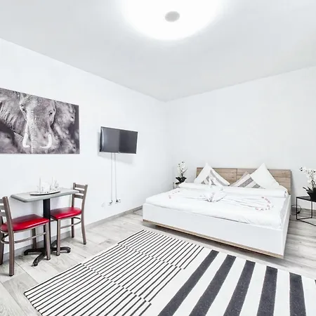 Amanda Guest house