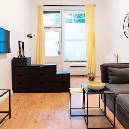 Ll Modern Dream With Ac&high Ceilings 3 Bedrooms *