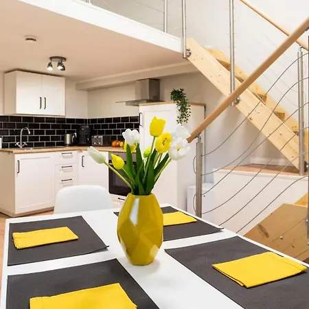 Apartamento Ll Modern Dream With Ac&high Ceilings 3 Bedrooms Berlín